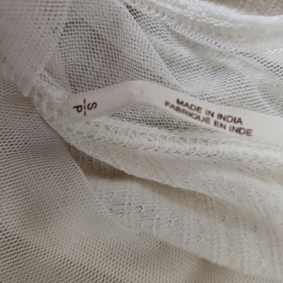 Free People Womens Saheli Mesh Embroidery Blouse Sz Small Coquette Romantic - Picture 9 of 10